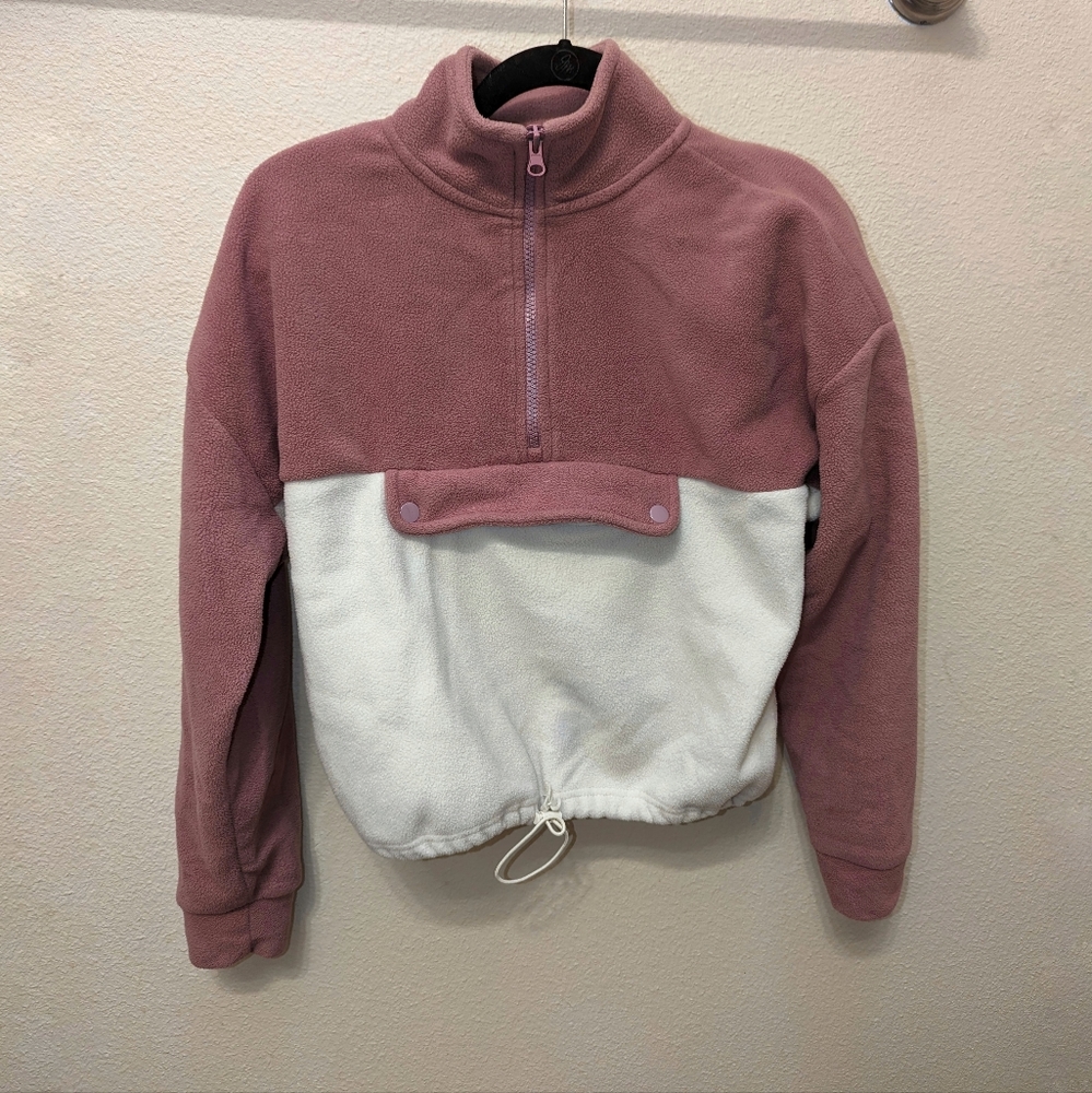 Two-tone Crop Fleece Sweatshirt